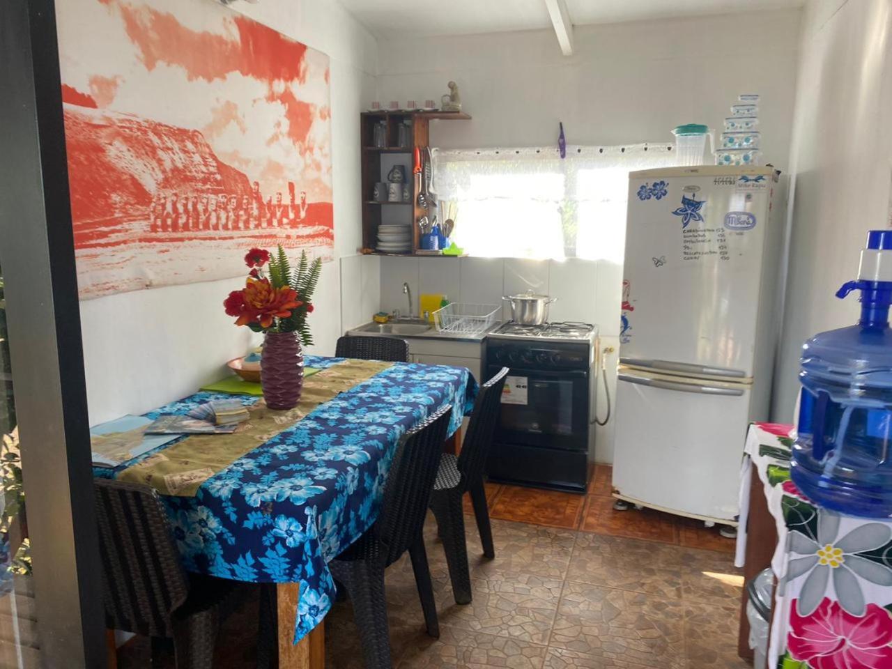 Pua Vaenga Hanga Roa Exterior foto